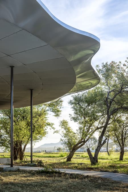 Tie-Ma Cycling Station at Dapo Pond